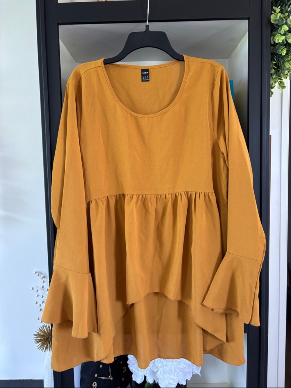 SHEIN Mustard Ruffle-Hem Long Sleeve Tunic
